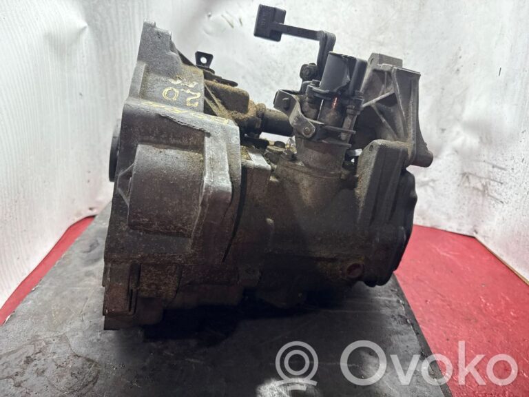 4a07573badb7c6cc277b8b9dc7ef9535-b5abc1265b6065118af2e605360e5f14_manual_5_speed_gearbox