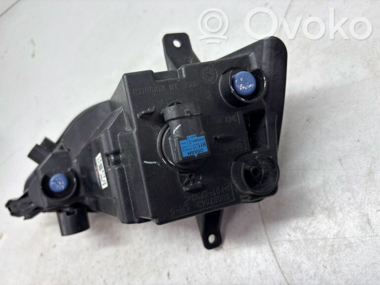4a58400734b281eaa248acf6f54f0bc0-4239fe852e884871aa0a022fed7da4fe_front_fog_light