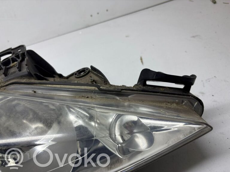 4bb2417dff19223261b21b727c9570ba-416995fb0b6bff9090375fe4a3fe7b05_headlight_headlamp