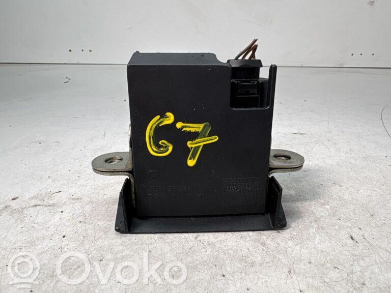 4d5f34bd2ccad58d7aaf15a3c0733439-ced3b8fe1e0dd1cd1743ed661efe4438_tailgate_trunk_boot_lock_catch_latch