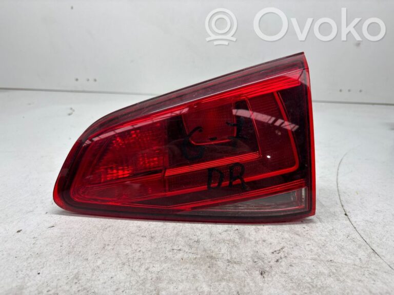 4f294e1ffe582e463be418aeadabeedf-1abd8adc5ec18b774b7a46a3243afd2a_rear_tail_lights