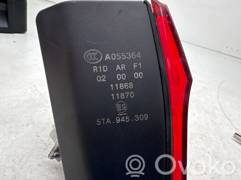 511f18c1cf32010b877be59df28314f8-2ebb3c2eb9126543c3246ed1b0ec7e0d_tailgate_rear_tail_lights