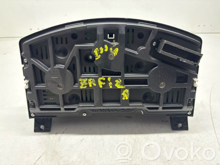 51bcf7e63c37cae2f9b2d4ff2975d9d9-06df79423978c7c08e906a999ef85b77_speedometer__instrument_cluster_