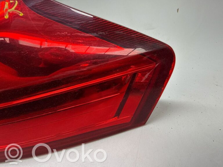 5225dcfba67f87e0ef2efcf643fcdbb8-4a78911209d716c08fd31d643e11d30f_rear_tail_lights