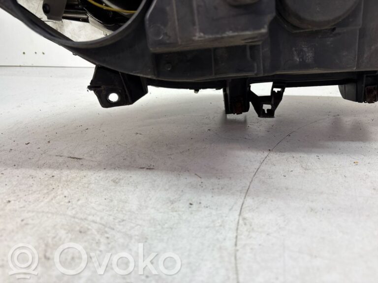 5321c8c3ddaf4388663b19bad5ab6aca-ef9b5fc3f4b3c37823cc47d6d66fff85_headlight_headlamp