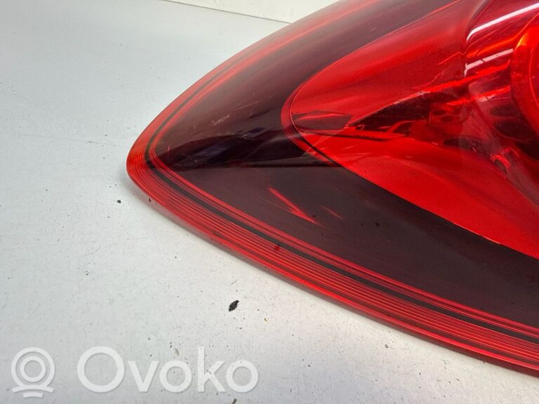540a92076e5dd01543bd46eee2aa346d-329da2c1f800d379890c7e4d76f34fd3_rear_tail_lights