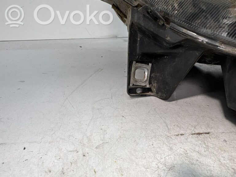 54af340918ab8807ffb30ab5dc560f61-17eb53fce1494e706216571ff2e80bd0_headlight_headlamp