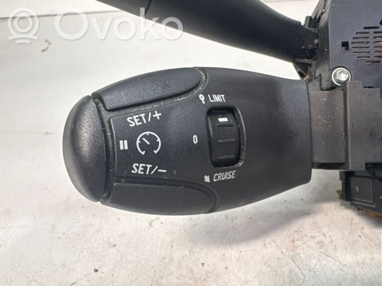 54fe52585478f8f6bda0ca1c16566411-38b82a6444bb37e355e926f1d18c6957_wiper_turn_signal_indicator_stalk_switch