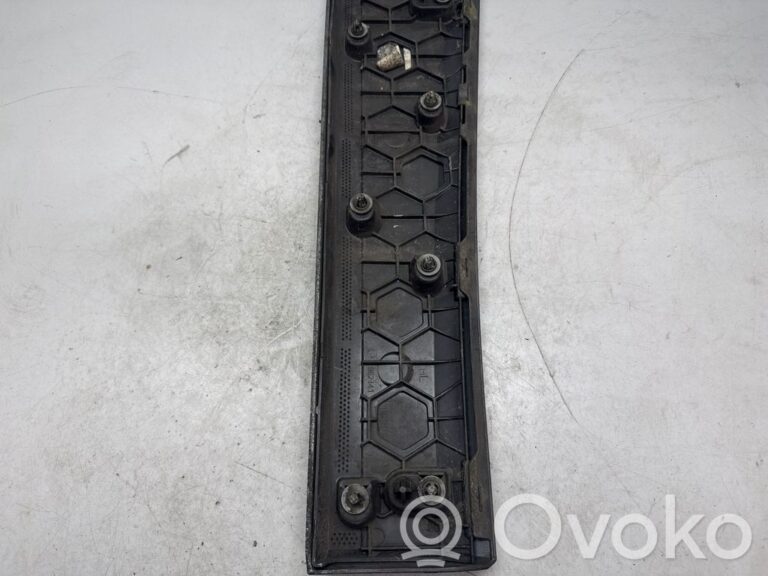 553c7beb5d05c6971874b079c56434be-7594016bfe12d3da782346593377b028_under_headlight_headlamp_trim
