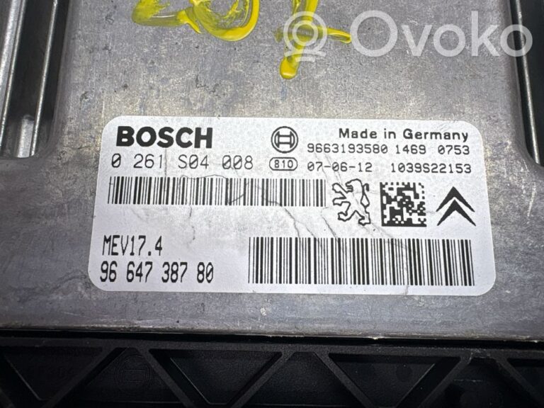 57d6103d4d3b40b6e27f71b41087dea0-103378e6e833fe377b2e45bec06adb6c_engine_control_unit_module