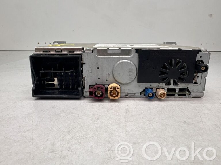 5876fb771027f56ccd725f5c1b785893-44190236ac1819a08f1939510013e2b1_radio_cd_dvd_gps_head_unit