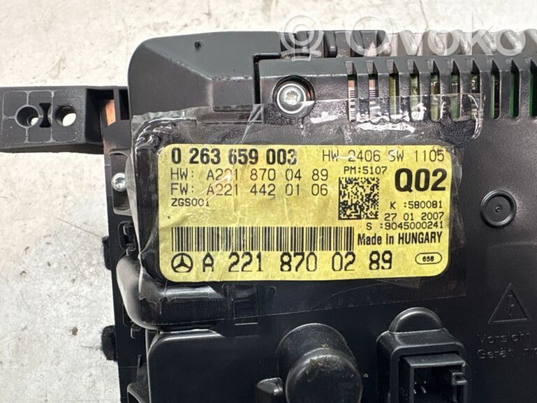 58ee822abb2768a1753d7ec51be18fa1-905f59d6a788e1c6bf844c3f44c5ac6b_screen_display_small_screen