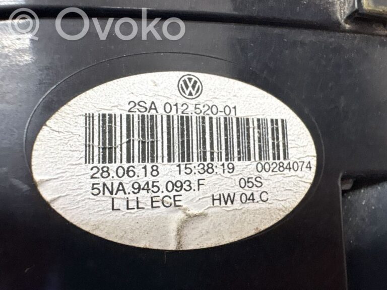 597e273f9b96df68ba196ebc3ad3527a-67bee1dfc86bc45674af6ef5f56d477f_rear_tail_lights