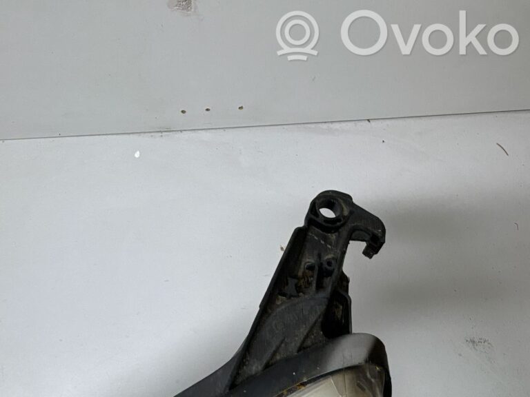 5aad87093cc8097e473523bf972fee37-842b045ab7b32135044bdeda2aaae0f7_headlight_headlamp