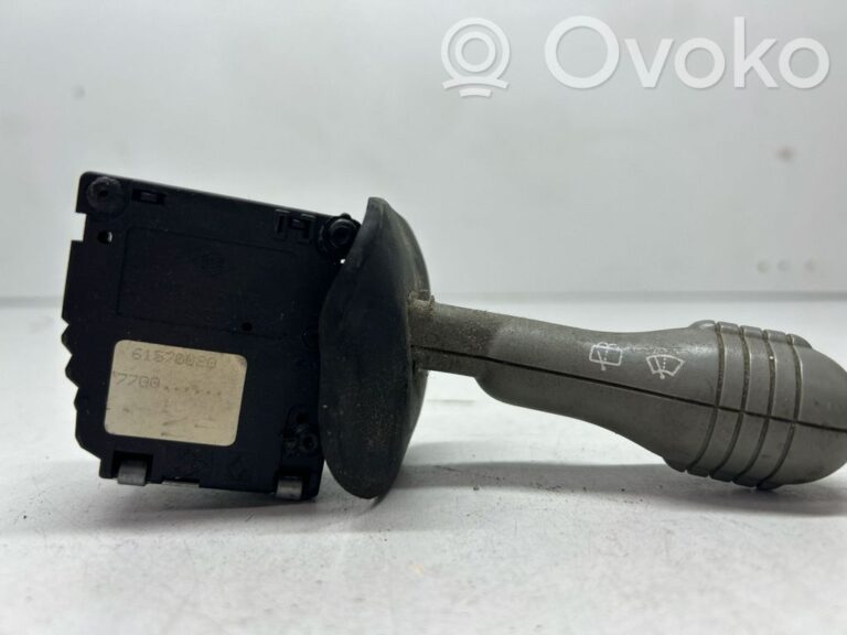 5c4e0c44882ce91d318e56909bc5c826-2dd2b4f475045e932e4b11a075cc3fa9_wiper_control_stalk