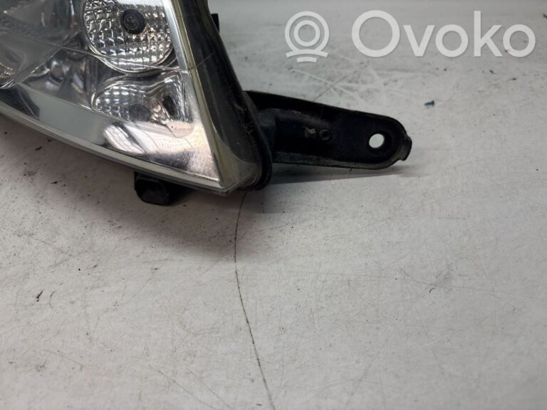 5c66510634a3e2931641b2642101d592-3d60b1ee734292c4a326e6e4214daaff_headlight_headlamp