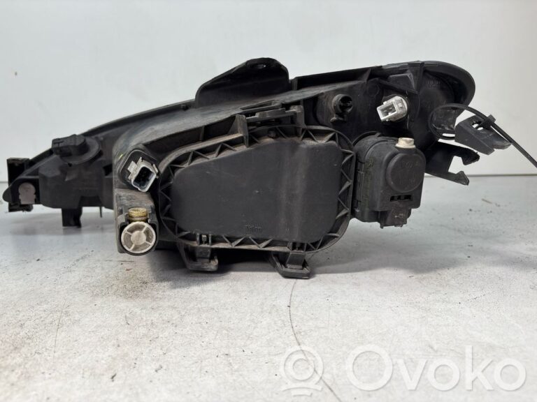 5c758ed6c7f458eebfc2ab24379de1ae-36d91b8d352b9aa10ab588a838a18e67_headlight_headlamp