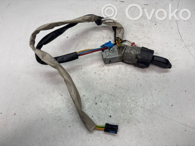 5ce84827459036b01e898a1072b08ca7-57841844b2e91ff7ea5ba17ca921c113_ignition_lock