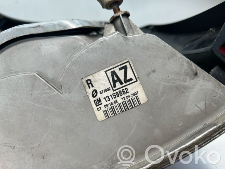 5e0955a7d1d4bee23eae622acc69ef15-07ad3c8adaac6c42c420d3e8d1ca7e3e_rear_tail_lights