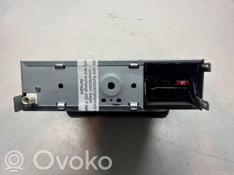 5f6e4910c3039f705de0b7f95a643cb8-bcd0804d8658596707cf7cfe502c4748_radio_cd_dvd_gps_head_unit