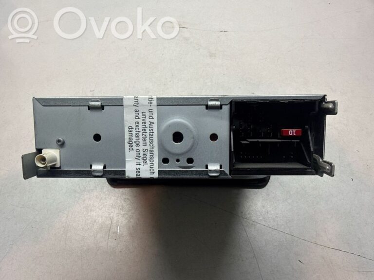 5f6e4910c3039f705de0b7f95a643cb8-bcd0804d8658596707cf7cfe502c4748_radio_cd_dvd_gps_head_unit