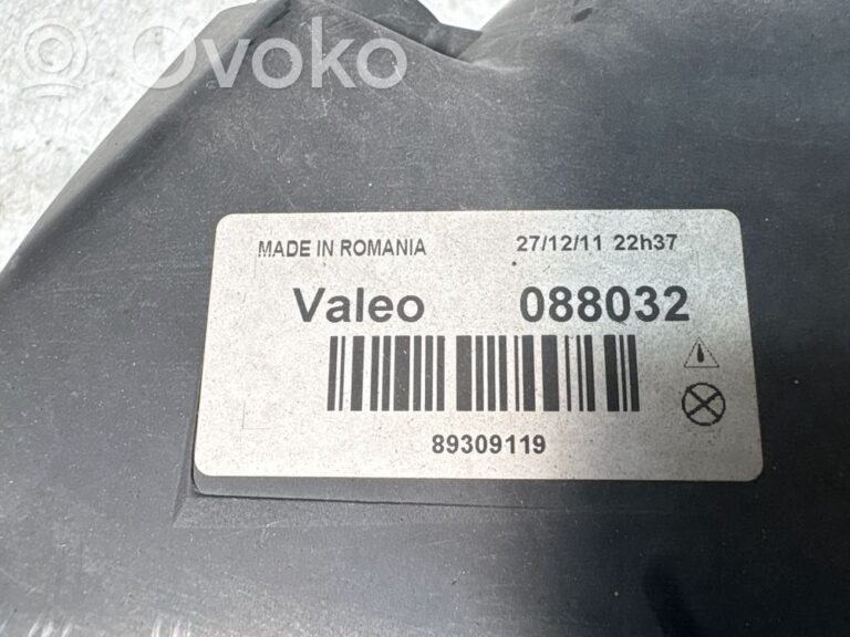 5f96ad02205fb55f951bf6244cec5c5a-fdcfb5669de76b4e6ae84260438cf64c_headlight_headlamp
