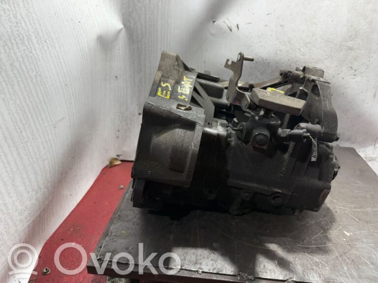 605f385e109950ca74ef55b358003ae0-fd63635ddd0671006607aa33669b74ac_manual_6_speed_gearbox