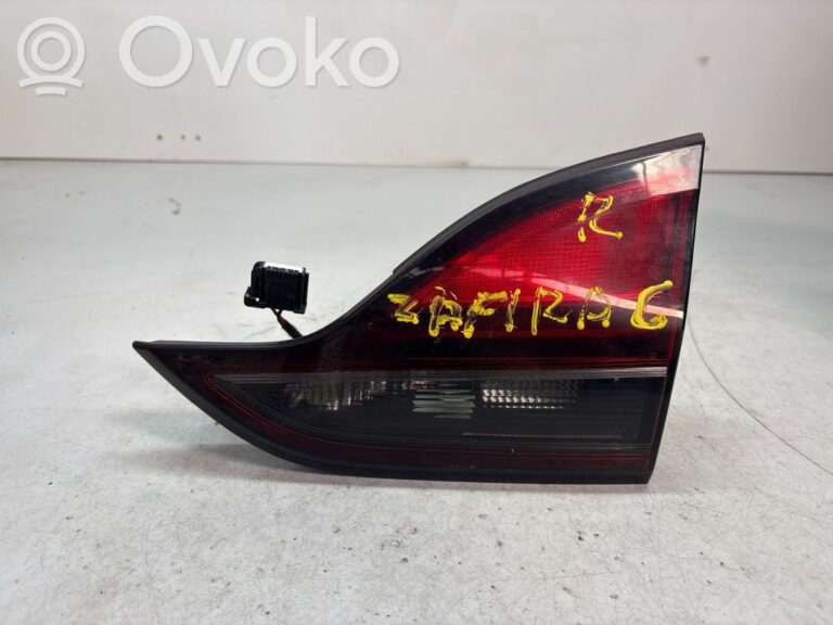 610b62b21b5e39675174163e0289eb08-ea3152a0d98c9dba576f8aa1c3f1146a_rear_tail_lights