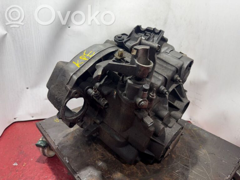 611976948896f65fc0ca52f4fdd0b1bf-f48fc2fecaa7e15be6b1fde23838aa83_manual_6_speed_gearbox