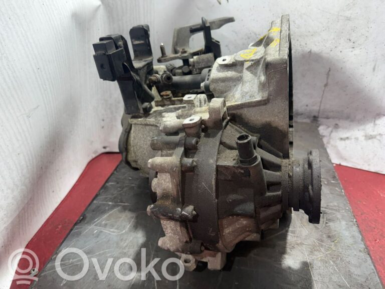 614c693e0f6d0895bd858e7544ad681c-af7895b47875e7f3efd36e42eaaca891_manual_5_speed_gearbox