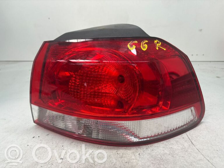 621e9f27c1b311537506bcaf29726a83-5583b856e8b6baf82299a66c6d009a9a_rear_tail_lights