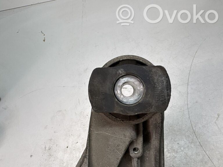 62308a94c26415325d509e5d0109bcf2-cd1fb68c019fc6bf5af68373dd8ab980_engine_mounting_bracket