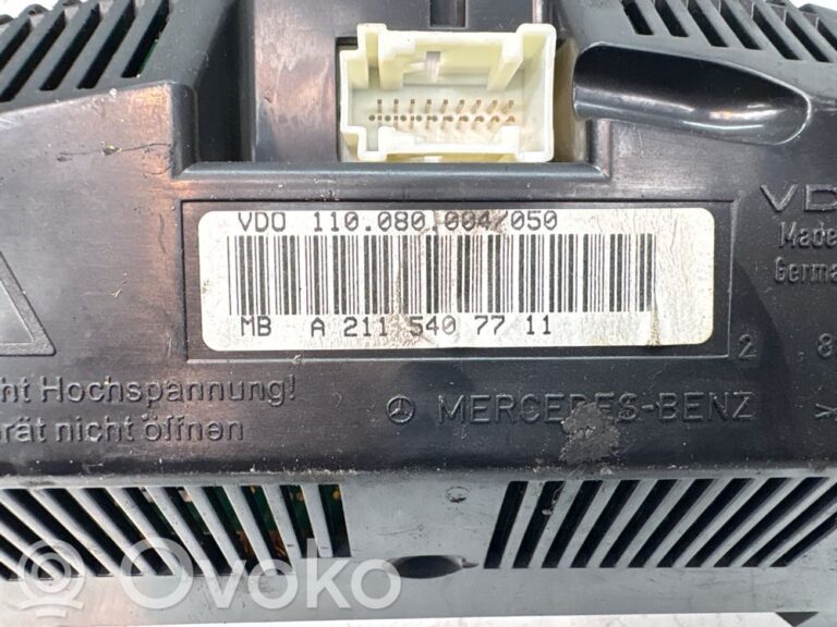 630b80b6bde8a63e69d82e495b4d2dc7-7406a10fa3d235f6d5cfe0fccb6acf6b_speedometer__instrument_cluster_