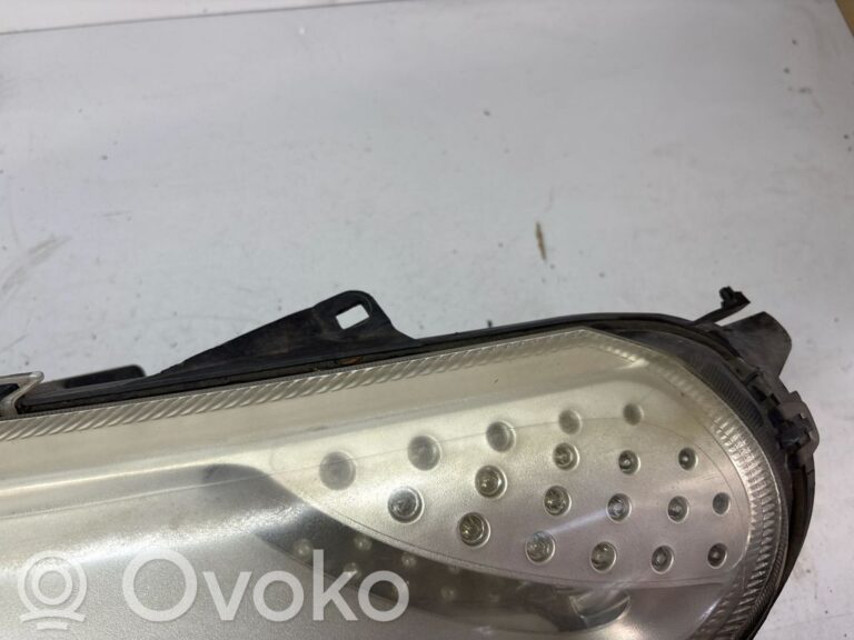 6315d2cb150cc1c56d6a9ac71a246cb3-07825307c439d7cce2b38457a8953ed6_headlight_headlamp