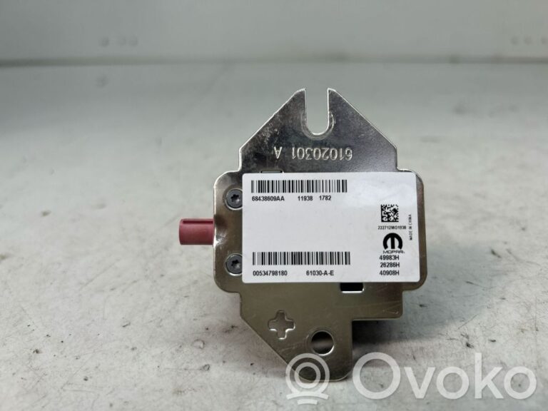 63ecbe036fc1ea654543a1cc1a2ce26a-1ead4148e4988f64faf432038076ebb4_aerial_antenna_switch