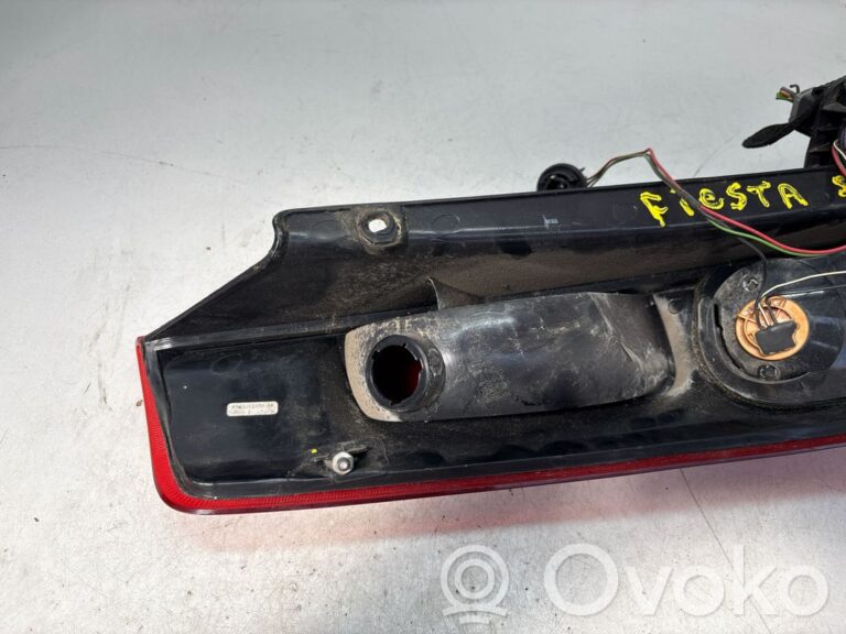 659e272f43d453d83bc9833b3544177a-32fd24e24eb7052a7bdc6ce9769e2dfd_rear_tail_lights