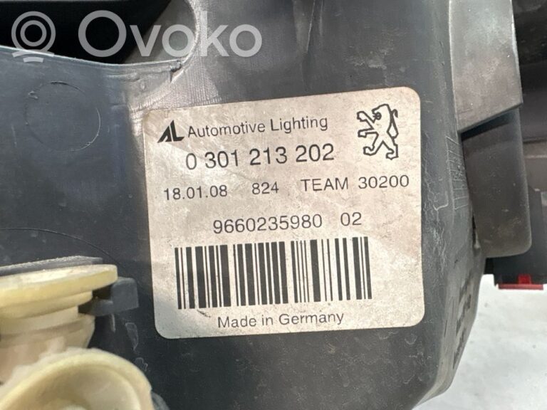 65e47849276218fa8d2b172283f3230d-85a5eea894956440a15c5c48f7f83369_headlight_headlamp
