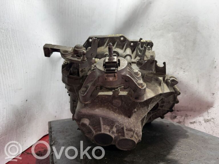 662a8c4802719b8d5923a5a0c39bd540-6eca555a253222702a4a60132985b4a8_manual_6_speed_gearbox