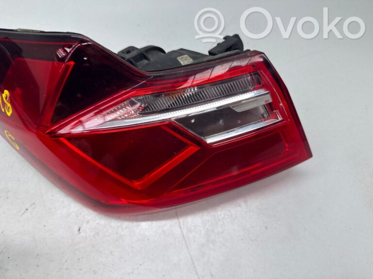 666ff1107dd5dffea319017a00344d7a-28ad9b57dee9f0e4b44fd0796c1b4e46_rear_tail_lights