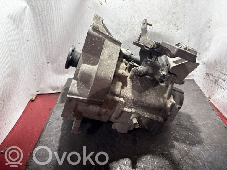 6692d755b912541a36ed8155901251a2-49e42f8cd1b7d0e00558a9d780db3306_manual_5_speed_gearbox