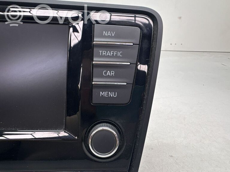 67992e9ba32c771d23725dc39824a19d-5a973621b82844a7c5a5252f158cce43_radio_cd_dvd_gps_head_unit
