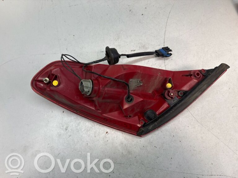 681191649c9a470d08804e848929649c-87cf3ab7610c66521ba3d65e9b9f9939_rear_tail_lights