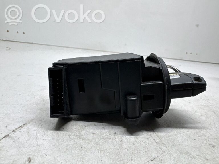 69b4da979af52fb7348bc6c2c0b2d319-1564689f2bf466f3035110e685923449_ignition_lock