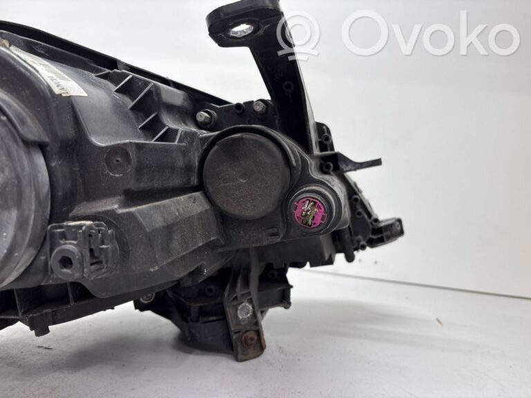 6a359f40dd616f031eaa7355339b947d-5f0b92d767713389bdbf91175b80f843_headlight_headlamp