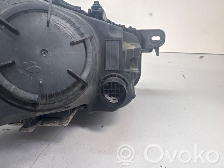 6e430b1a787b88cf287cd07d52a87770-0a8e9e3a5fd631e808cdc81b7f2d24bc_headlight_headlamp