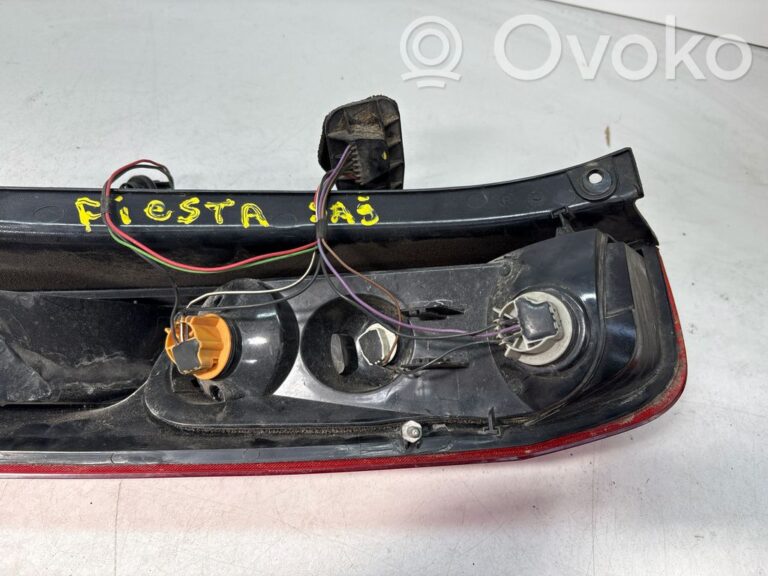 6e9575ac81b94fa6755d67642c5e401a-0f3cfd3ad3faa6c1f628d25f46cd2534_rear_tail_lights