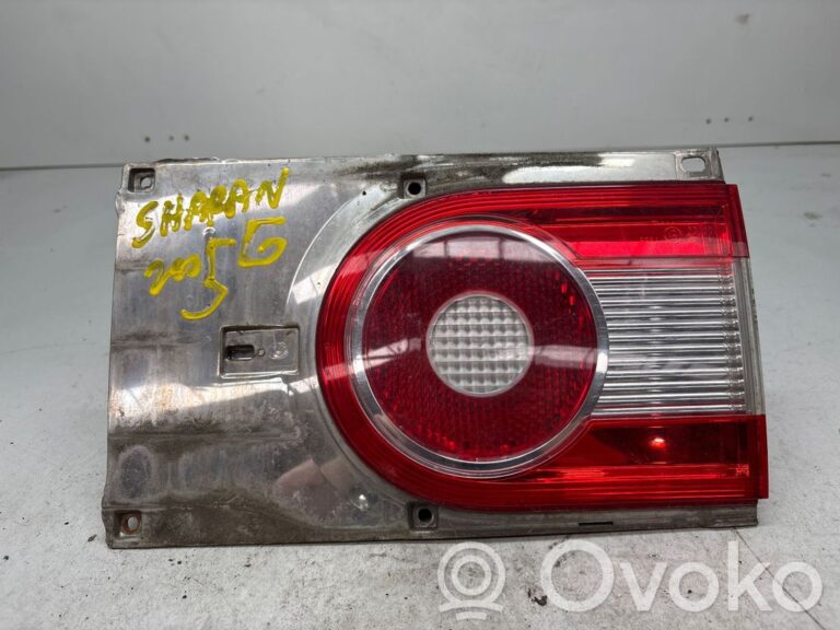 6f22a811628bfe66afa47abe478cc3dd-221b675a92d62bb0fb9496f971b45ecd_tailgate_rear_tail_lights