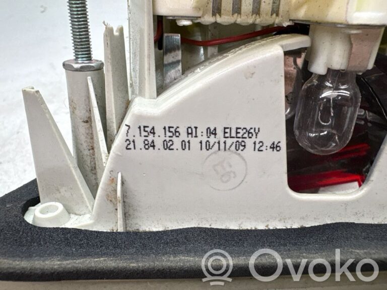 6f2971a91789fbcc8653214529789403-9964125a8489dc0cfee4f35a69997c61_tailgate_rear_tail_lights