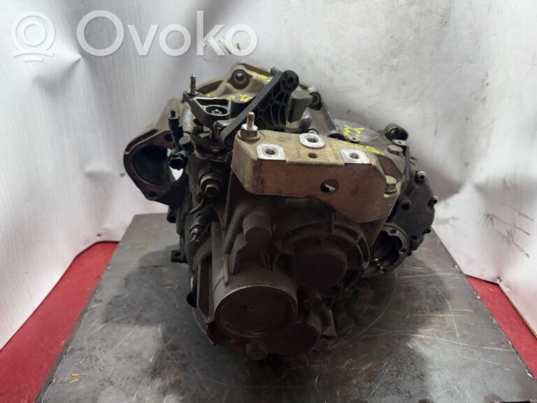 705eecd9307c57908622eed67fe2ab38-42c06ab6247537ceb79d0e2e2d3f61fa_manual_5_speed_gearbox