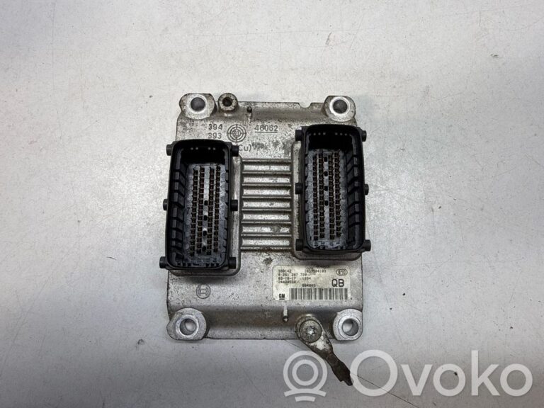 707ad37d22b9ede12ba33c908f1cf4ac-432dd15de7cbdbe65770c89d8c2351e1_engine_control_unit_module